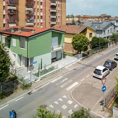 Villaverde Urban Tourist Apartment *